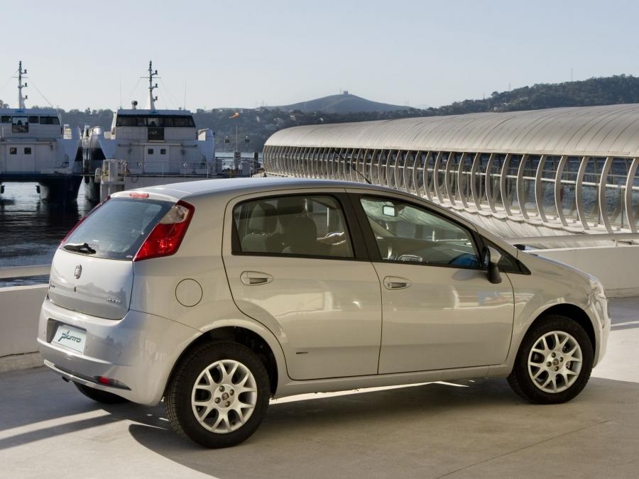 Fiat Punto 2007 года  (BR) (фото 11 из 16)